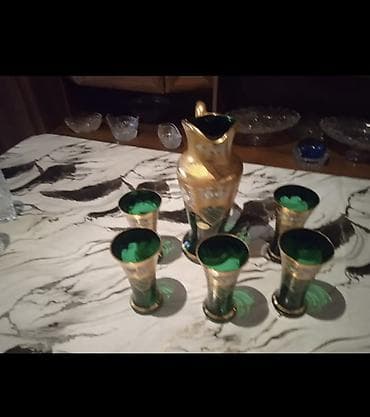 bokal: Qızılı naxışlı şüşə qrafin və 6 bokal dəsti - Material: qalın şüşə - — 1
