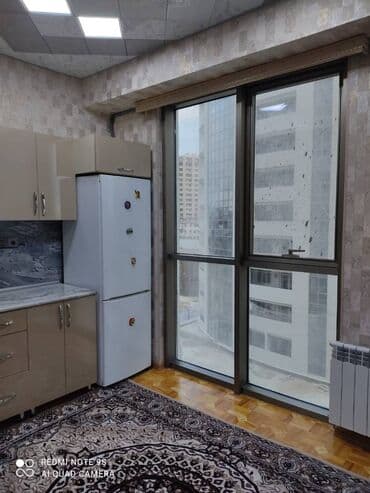 ev alqi satqis: 4 otaqlı, 140 kv. m, Yeni təmirli — 2