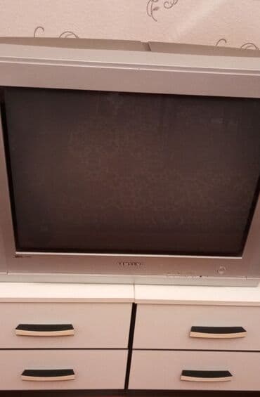 продать старый телевизор: Samsung CRT televizor - Marka/model: Samsung (korpusunda “Samsung” — 3