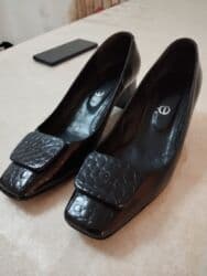 derihan ayakkabı: Tuflilər, Ölçü: 38, rəng - Qara, İşlənmiş — 2