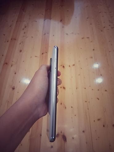 samsung a 75: Redmi Note 9 Pro, 64 GB, rəng - Gümüşü, İki sim kartlı — 5