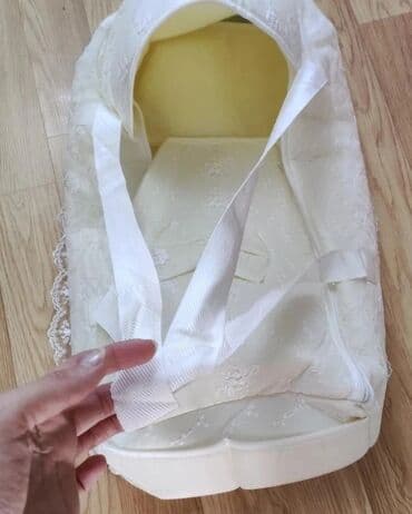 uşaqlar üçün keçə şap şapları: Yeni usag çantasi ve kenquru istifade olunmayib.65 azn alinib.istifade — 3