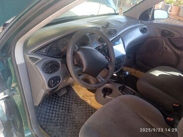 фольксваген гольф 1 6: Ford Focus: 2 л | 2001 г. 123528 км Седан — 6