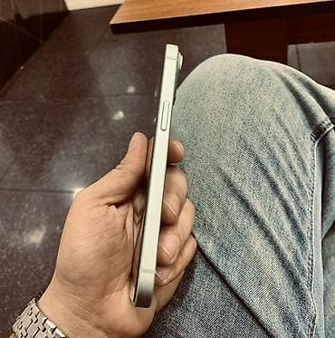 apple w: IPhone 15, Yaşıl, Simsiz şarj — 6