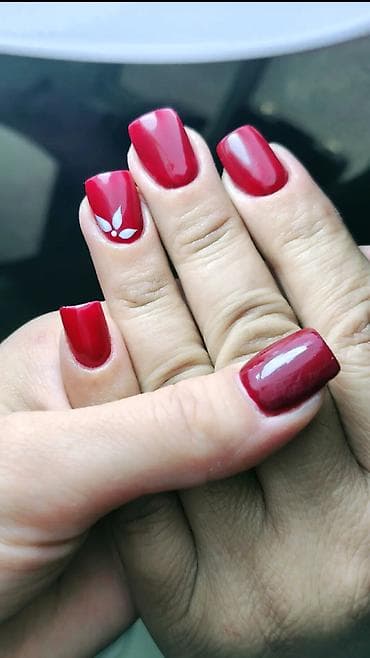 Əməkdaş axtarışı (vakansiyalar): Dırnaq ustası, 1-2 illik təcrübə, Faiz — 4