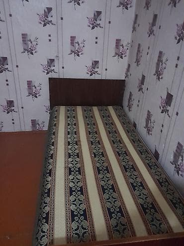 İşlənmiş, Təknəfərlik çarpayı, Bazasız, Matras ilə, Siyirməsiz