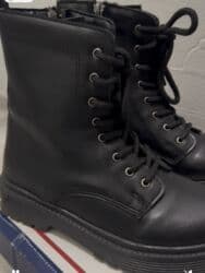 botlar: Ölçü: 37, rəng - Qara, Yeni — 1