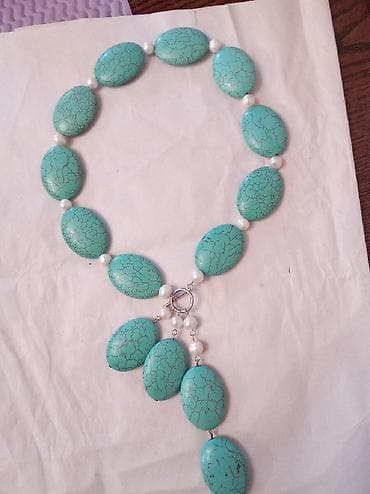 Колье из натуральных камней бирюзы с жемчугом идругих камней
