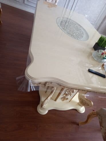 Qonaq otağı üçün, Yeni, Dördbucaq masa, 8 stul — 2