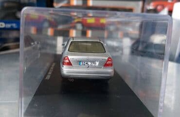 vita start: Коллекционная модель Mercedes-Benz C43 AMG W202 silver 2000 Special — 10