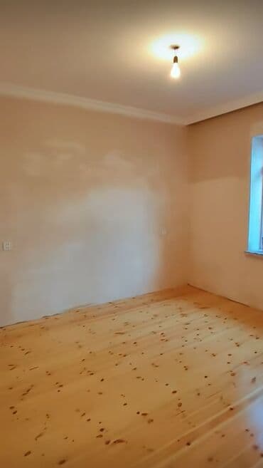 çiləgərdə ev: Ev Maştağada Çiləgər deyilən ərazidə satılır Həyəti 1.5sotdur 3 otaq 1 — 5