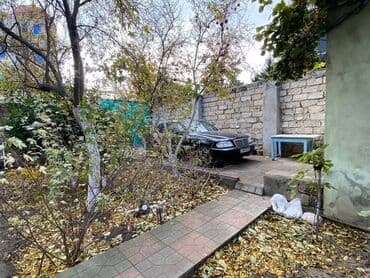 7 ci mikrorayon yeni tikili: 5 sot, Tikinti, Makler, Kupça (Çıxarış) — 3