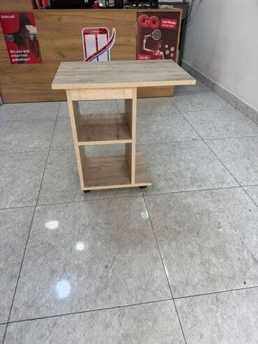 Jurnal masası, Açılmayan, Laminat, Dördbucaq masa