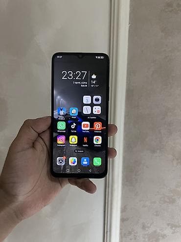 telefunlar: Honor X8, 128 GB, rəng - Qara, Barmaq izi, Face ID — 5