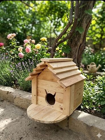 ev pisik: Taxta quş evi - Material: təbii ağac, hamar yonulmuş lövhələr - — 1