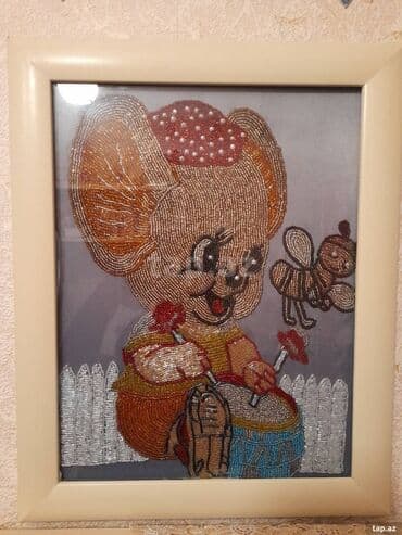 şəkil ölçüləri: Mıncıqlı rəsm əsəri - əldə toxunubdur
Ölçüsü 33×40 — 1