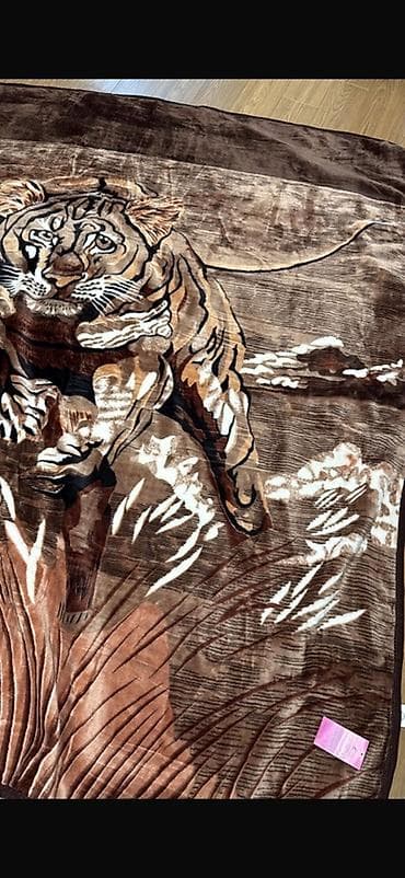 Örtüklər: Yataq üçün Yeni Xovlu rəng - Qəhvəyi Yataq örtüyü, Ünvandan götürmə — 1