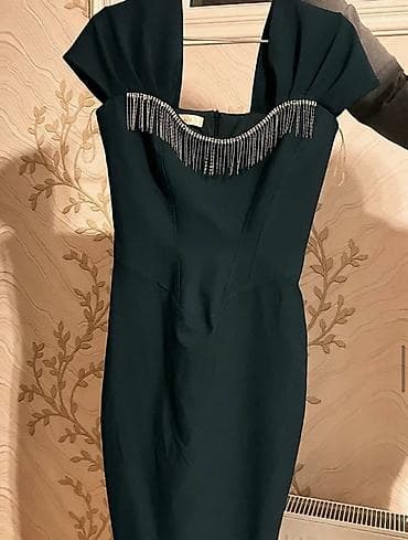 ziyafet geyimler: Zərif ziyafət geyimləri kolleksiyası 1) Bej rəngdə, qara xallı zərif — 3