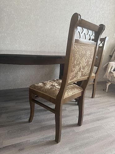 islenmis iran sobasi: Qonaq otağı üçün, İşlənmiş, Açılan, Dördbucaq masa, 4 stul — 5