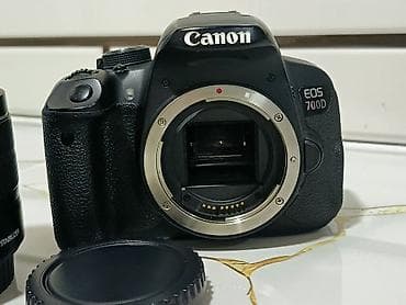 Canon EOS 700D DSLR fotoaparat + Canon EF-S 18-55mm IS II obyektiv — 5