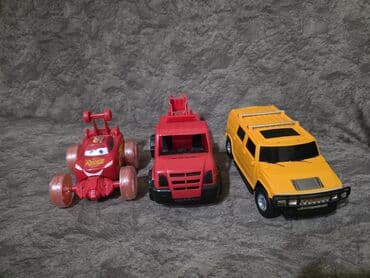 usaqlar ucun sekiller: Uşaq oyuncaqları paketi – müxtəlif fiqurlar və aksesuarlar Tərkib: - — 9