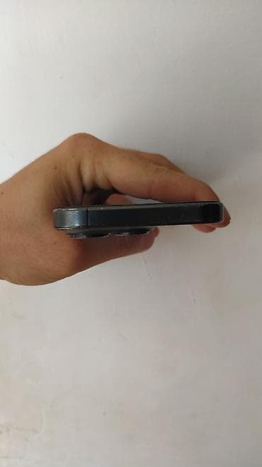 IPhone 15 Pro, 256 GB, Black Titanium, Zəmanət, Simsiz şarj, Face ID — 3