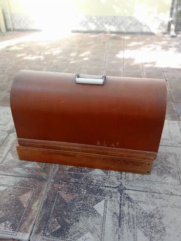 kulçater azerbaycan dilinde: Gədim tikiş maşını
işlək — 4