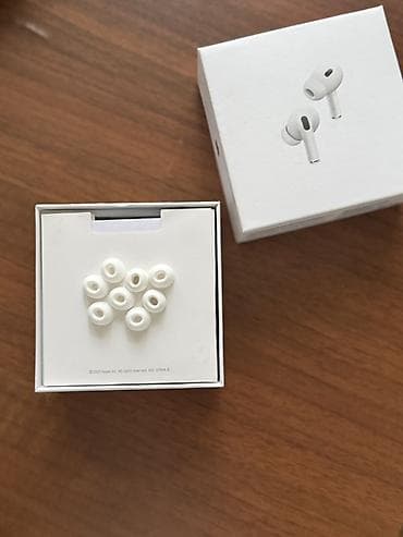 audi 6: Apple AirPods Pro (2-ci nəsil) – Model A2931/A2700 Xüsusiyyətlər: - — 3