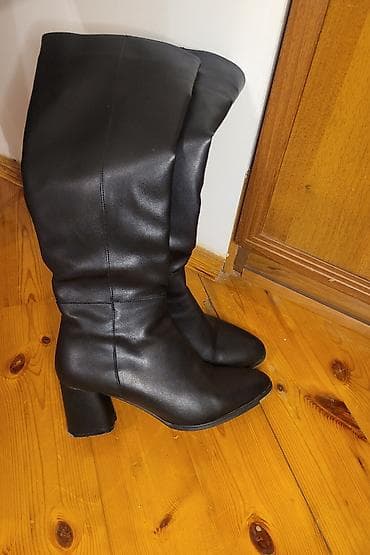 Uzunboğaz, Ölçü: 40, rəng - Qara, İşlənmiş lalafo.az -da Uzunboğaz, Ölçü: 40, rəng - Qara, İşlənmiş