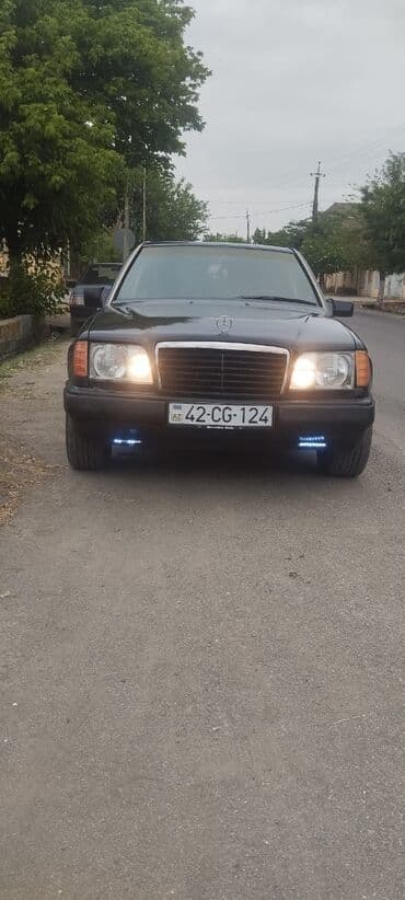 disk satışı: Mercedes-Benz 220: 2.2 l | 1994 il Sedan — 1