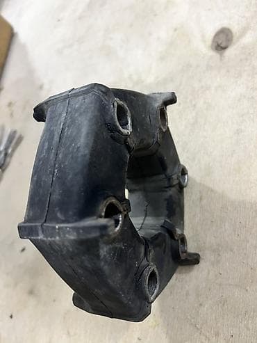 vaz hisseleri: Avtomobil üçün rezin ehtiyat hissələri dəsti - 2 ədəd amortizator — 3