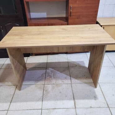 ofis masası 2. el: Yeni, İşçi üçün, Dördbucaq masa — 4