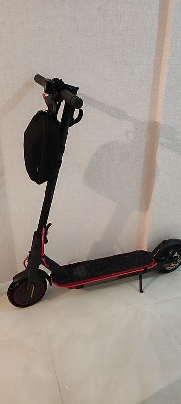 Xiaomi Mi Electric Scooter (Mijia) – elektrik skuteri - Rəng: qara — 1