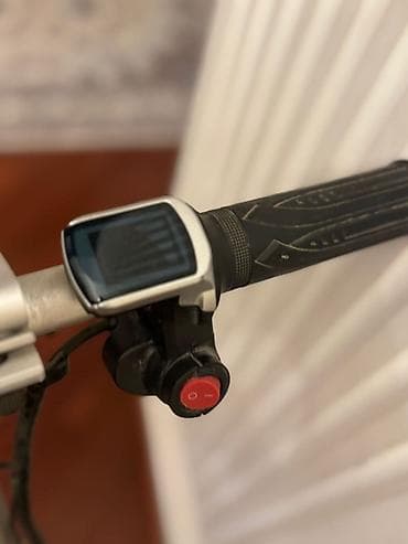 ucuz skuter: Elektrik skuter Xüsusiyyətləri: - Sükan hissəsində rəqəmsal displey — 2