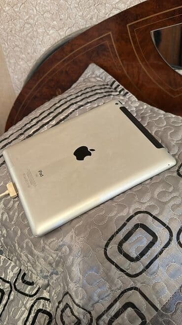 ipad 3: IPad 3 original, ela işleyir. 150 azn — 2