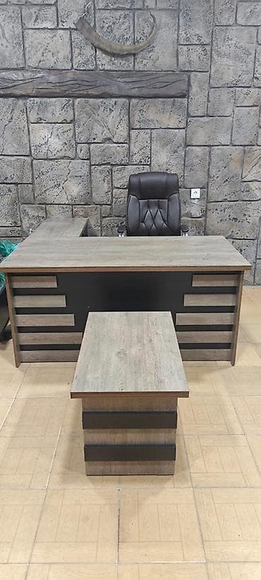 Офисные гарнитуры: Bir müdür kreslo 2 gonax kreslo 2 büyük stol, 1 balaca stoll, 2 — 3