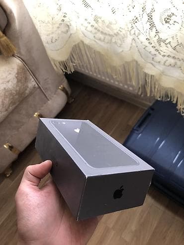 50 manata telefon: Space Gray, Face ID — 2