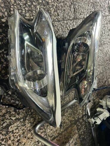 led işıqları: Komplekt, Yaxın və uzaq vuran işıqlar Toyota — 1