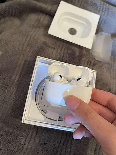 apple airpods: Yeni Simsiz (Bluetooth) Qulaqcıqlar, Apple, rəng - Ağ — 1