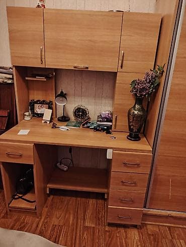 Прямой стол, С полками, С выдвижными ящиками, Ламинат текстурный, Без гарантии, Нет кредита — 1