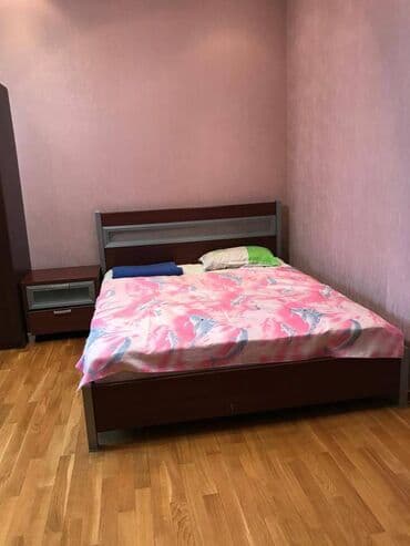 ilkin ödənişi 10000 olan evlər: 3 otaqlı, Yeni tikili, m. Nəriman Nərimanov, 120 kv. m — 18