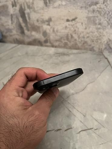 macbook 14: IPhone 15, 128 GB, Qara, Simsiz şarj, Face ID, Sənədlərlə — 6