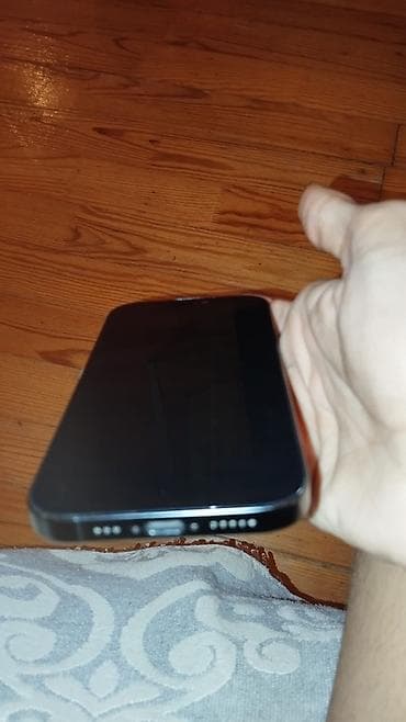 iphone 6s plus plata: İphone 16 pro hec bir problemi yoxdur sadece ekranda və korpusda — 6