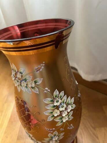 etirşah gülü: Bir vaza — 4