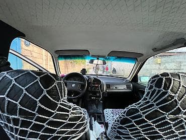ford transit 1998: BMW 3 series: 1.8 l | 1992 il Sedan — 1