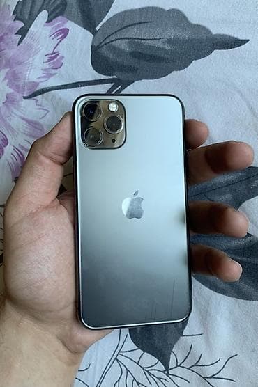 IPhone 11 Pro, 256 GB, Space Gray, Qırıq, Simsiz şarj, Face ID