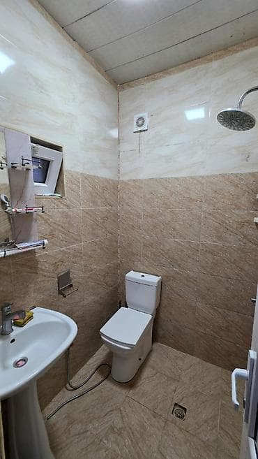 3 otaqlı, 80 kv. m, Orta təmir — 9
