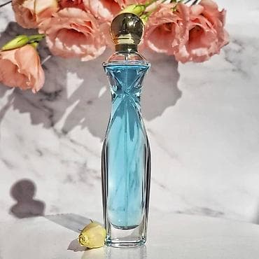 antonio banderas ətir: Oriflame ətirləri – seçilmiş kolleksiya 1) Giordani Gold Essenza — 2