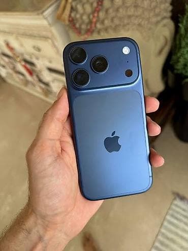 IPhone 17 Pro Max, Mavi
