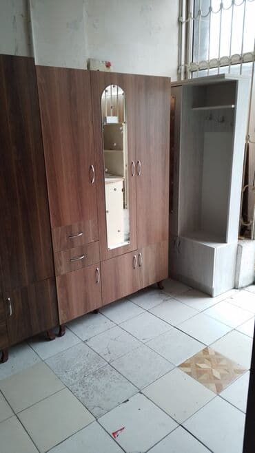 kupe şkaf: Yeni, Kupe, 3 qapılı Düz dolab, Dolab-asılqan, Azərbaycan — 10